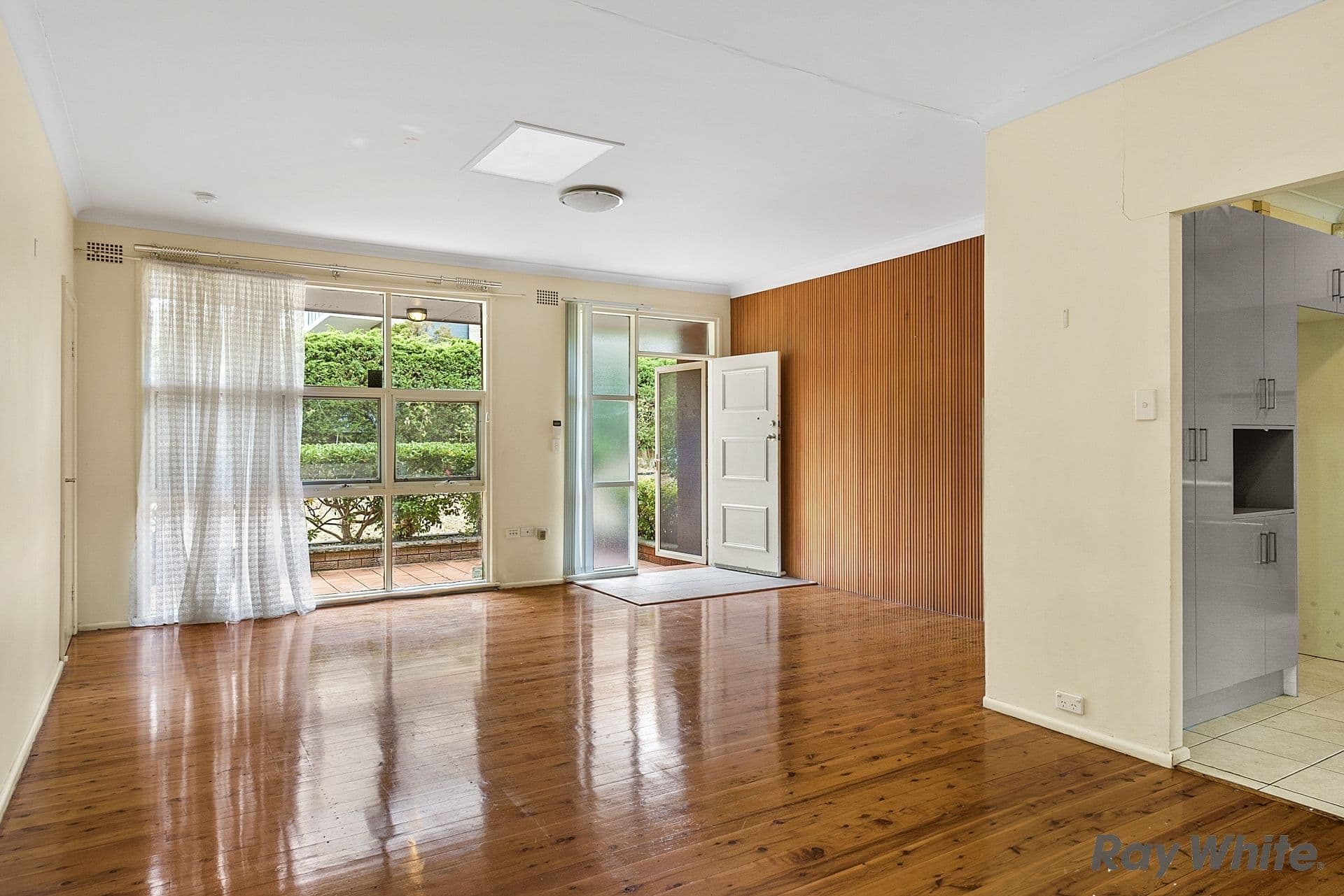 22 Hume Avenue, Castle Hill - Thumbnail 6