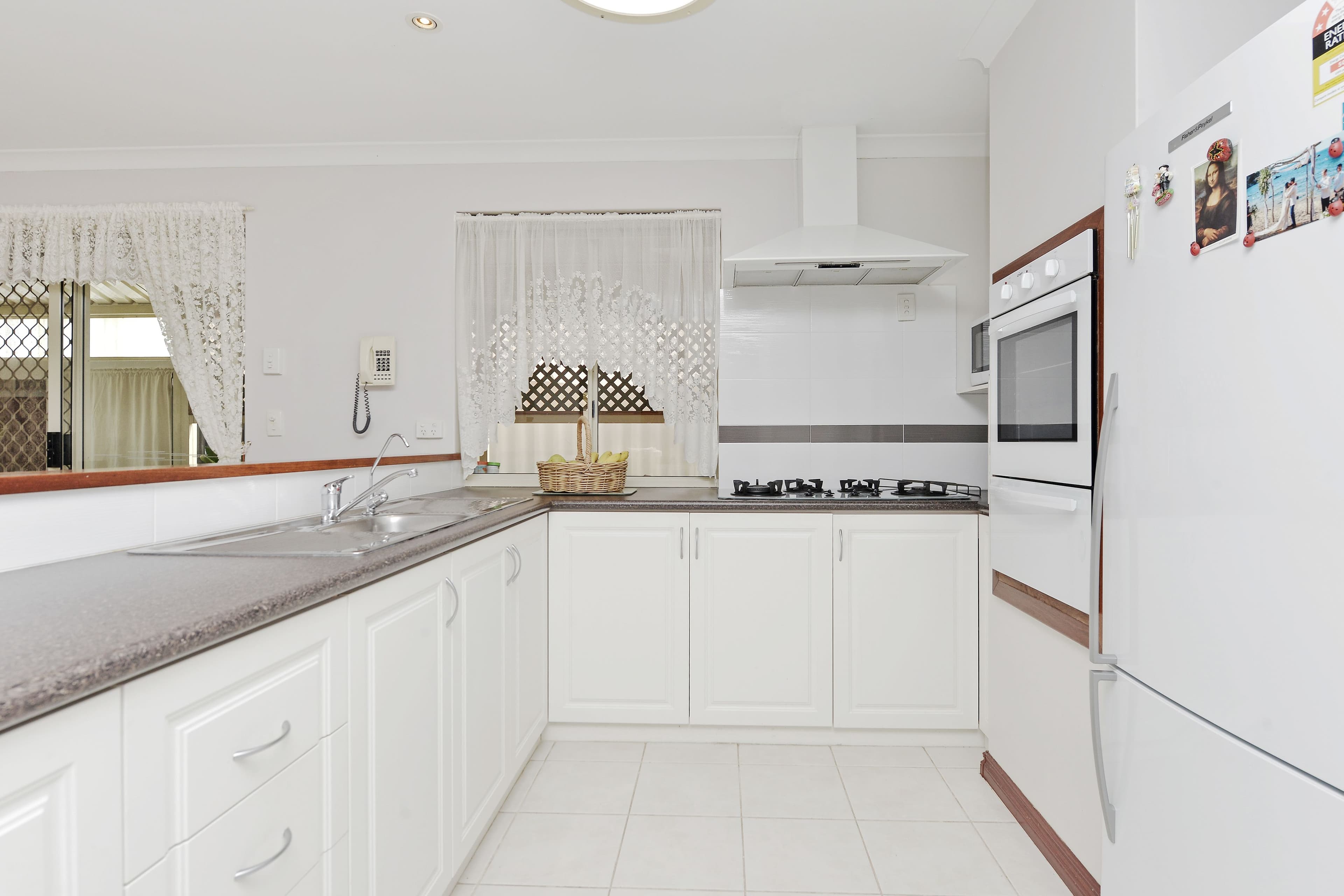 20 Laurel Court, Thornlie WA 6108, Thornlie - Thumbnail 3
