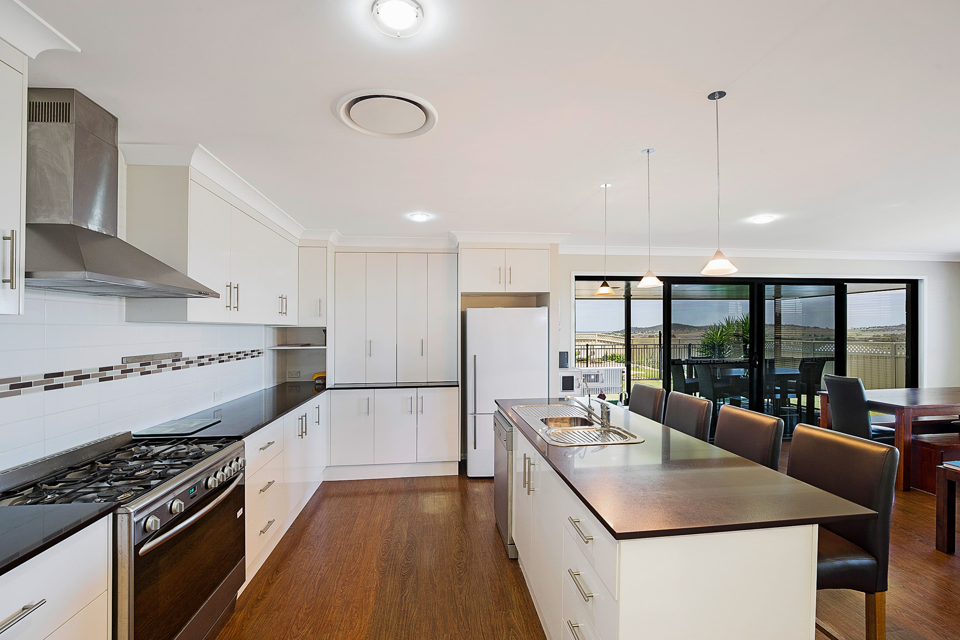 7 Carla Crescent, Westbrook QLD 4350, Westbrook - Image 1
