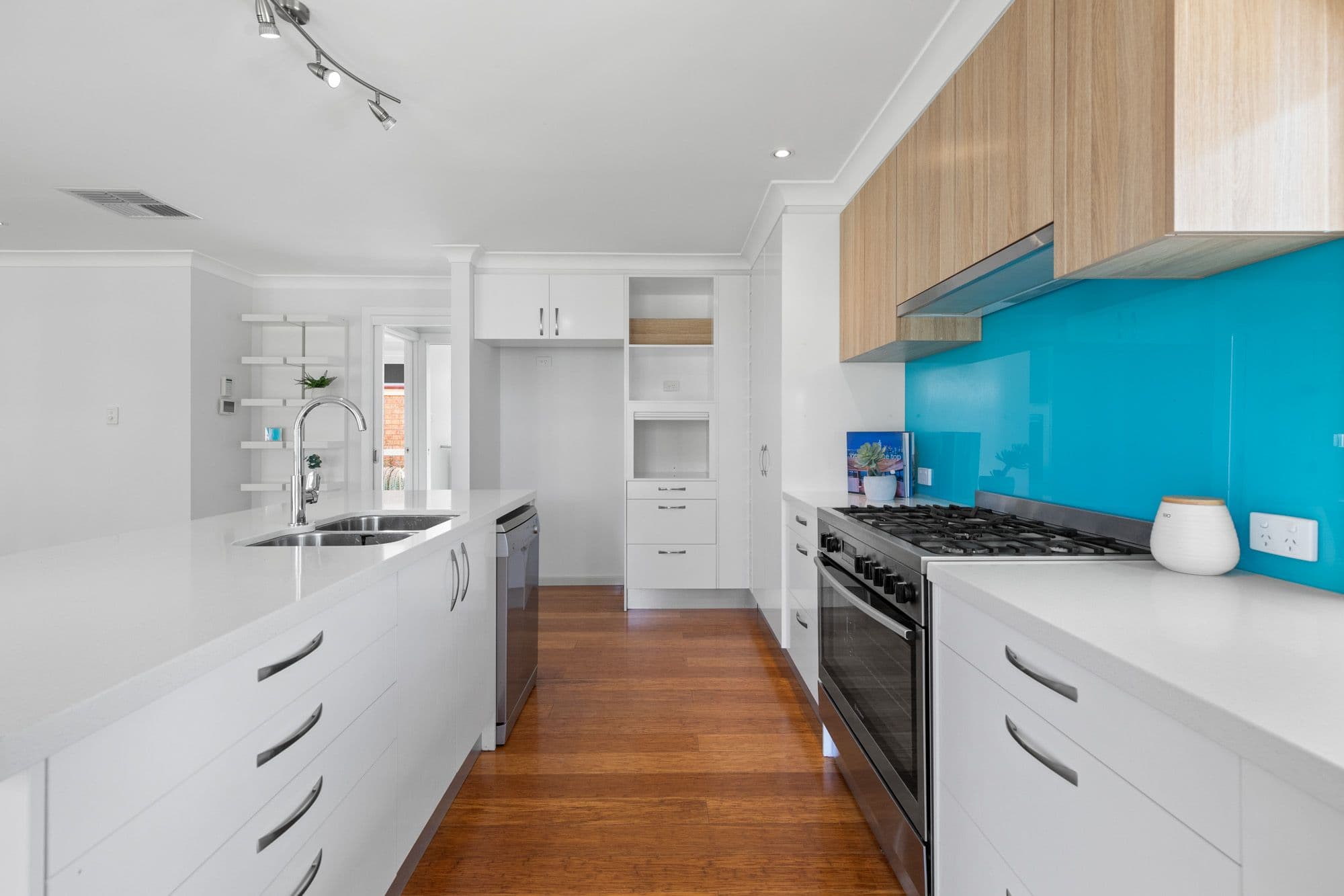 30 Golden Ash Grove, Hoppers Crossing VIC 3029, Hoppers Crossing - Thumbnail 7