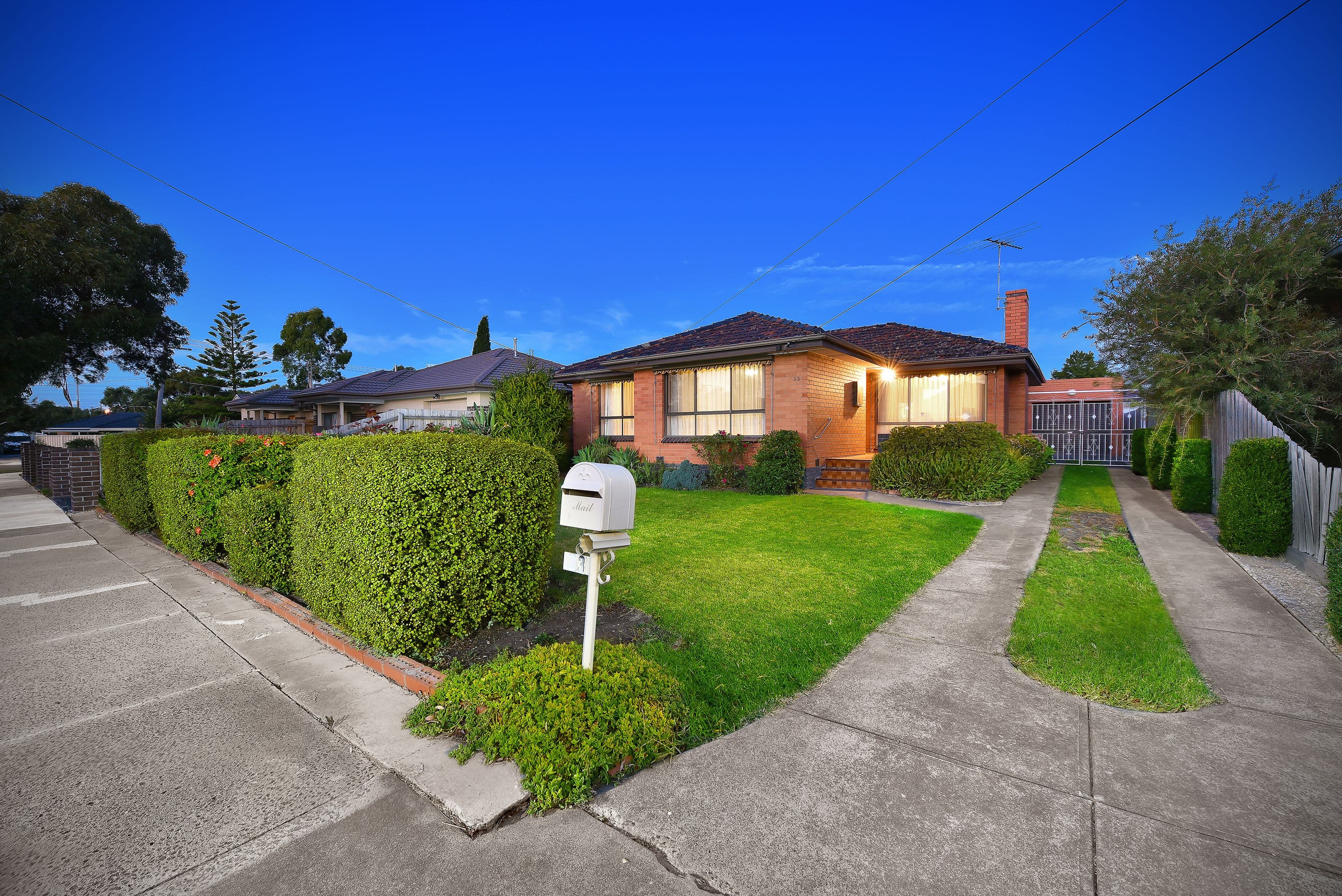 33 Somerlayton Crescent, Fawkner VIC 3060, Fawkner - Thumbnail 2
