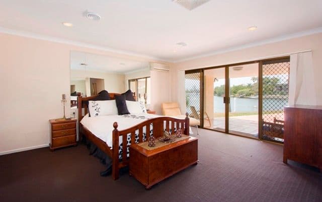 4 Emu Drive, SORRENTO QLD 4217, Sorrento - Thumbnail 5