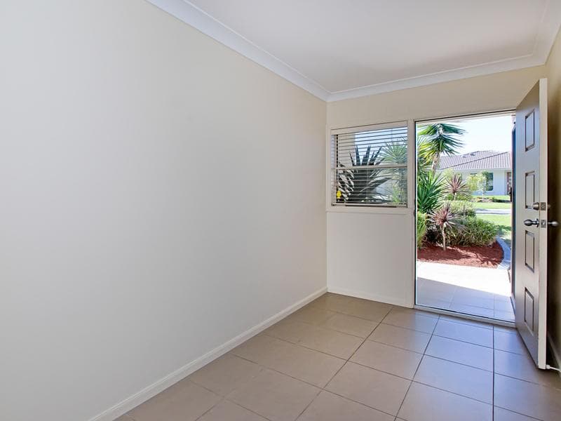 25 Holterman Crescent, Redbank Plains - Thumbnail 4