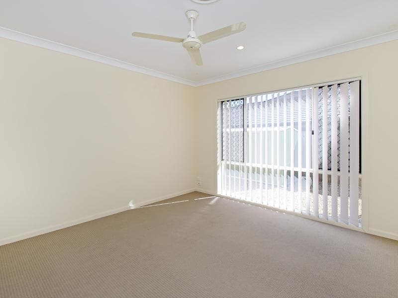 25 Holterman Crescent, Redbank Plains - Thumbnail 7