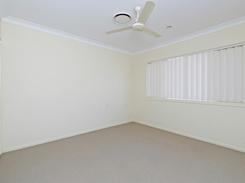 25 Holterman Crescent, Redbank Plains - Thumbnail 8