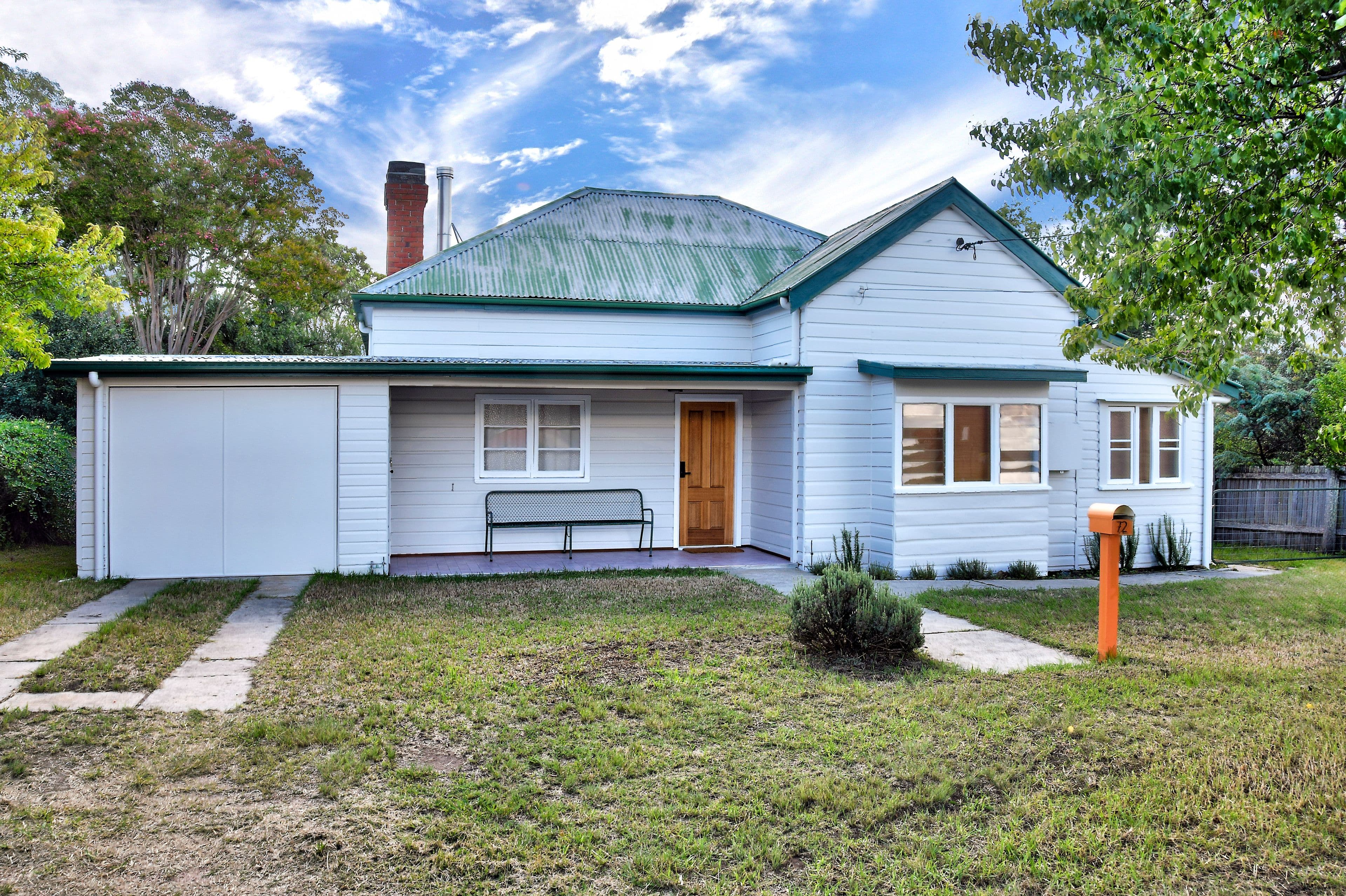 72 Wood Street, Tenterfield NSW 2372, Tenterfield - Image 1