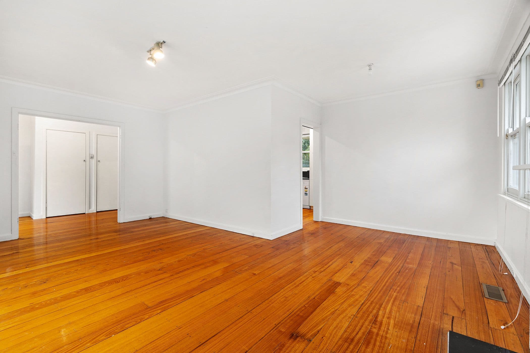 9 Boyd Avenue, Oakleigh East VIC 3166, Oakleigh East - Thumbnail 3