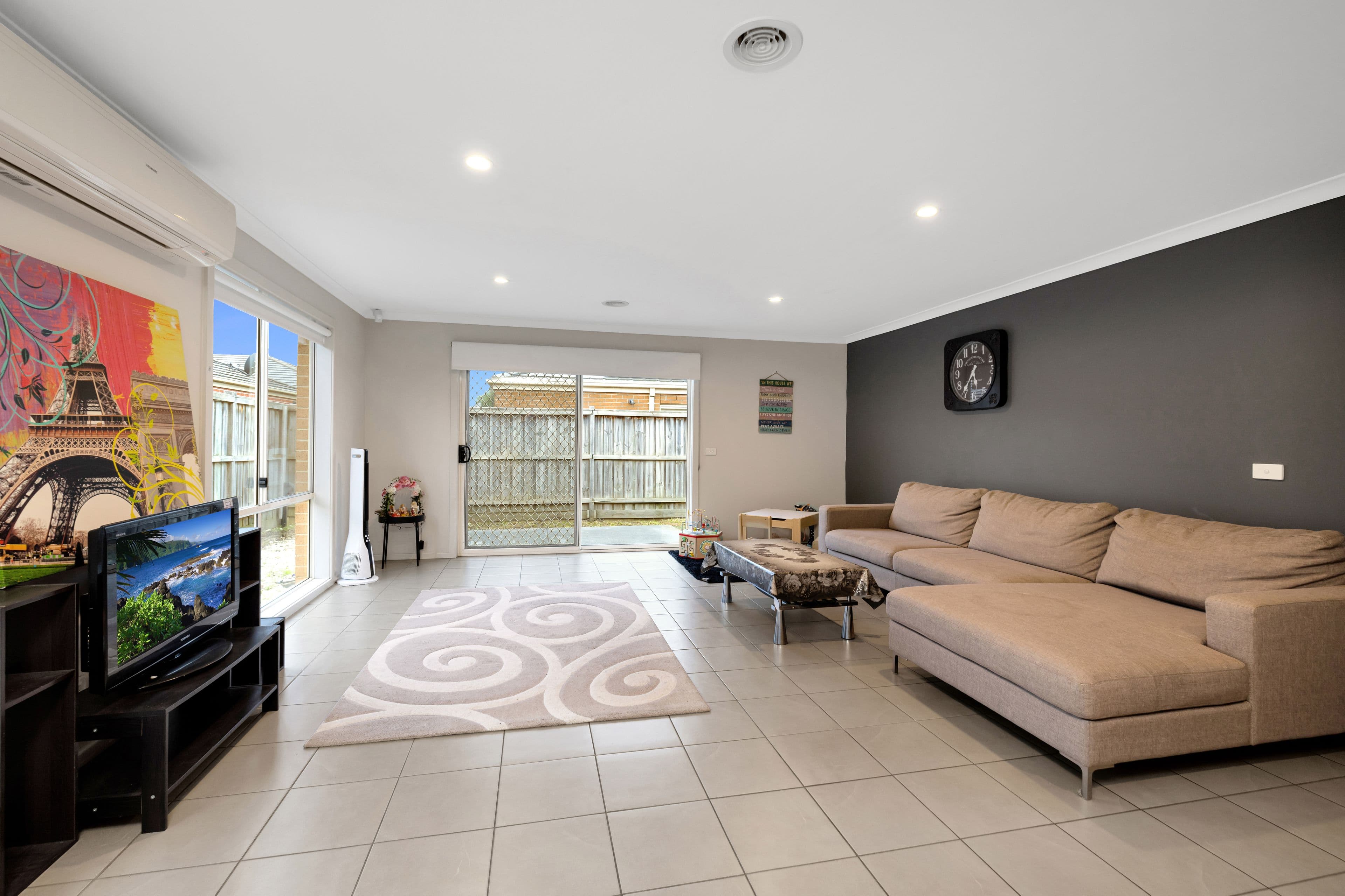 10 Celestine Drive, Officer VIC 3809, Officer - Thumbnail 4