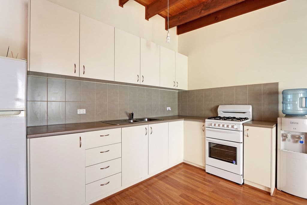 79 Castella Street, LILYDALE VIC 3140, Lilydale - Thumbnail 3