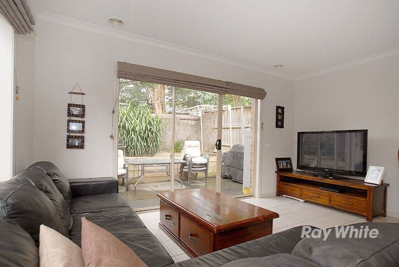 39 Cinerea Avenue, FERNTREE GULLY VIC 3156, Ferntree Gully - Thumbnail 3