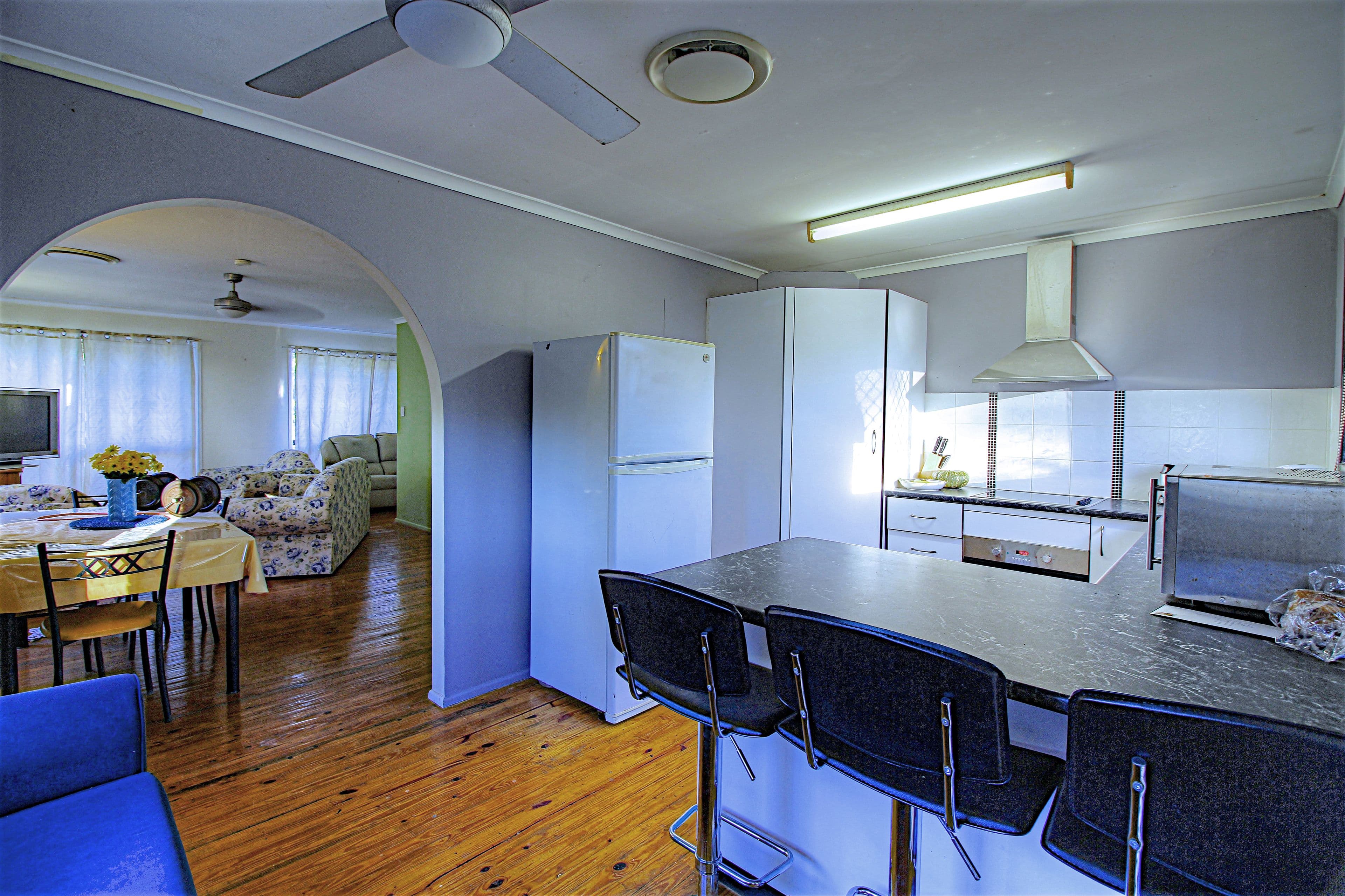 10 Barclay Street, Bundamba QLD 4304, Bundamba - Thumbnail 4