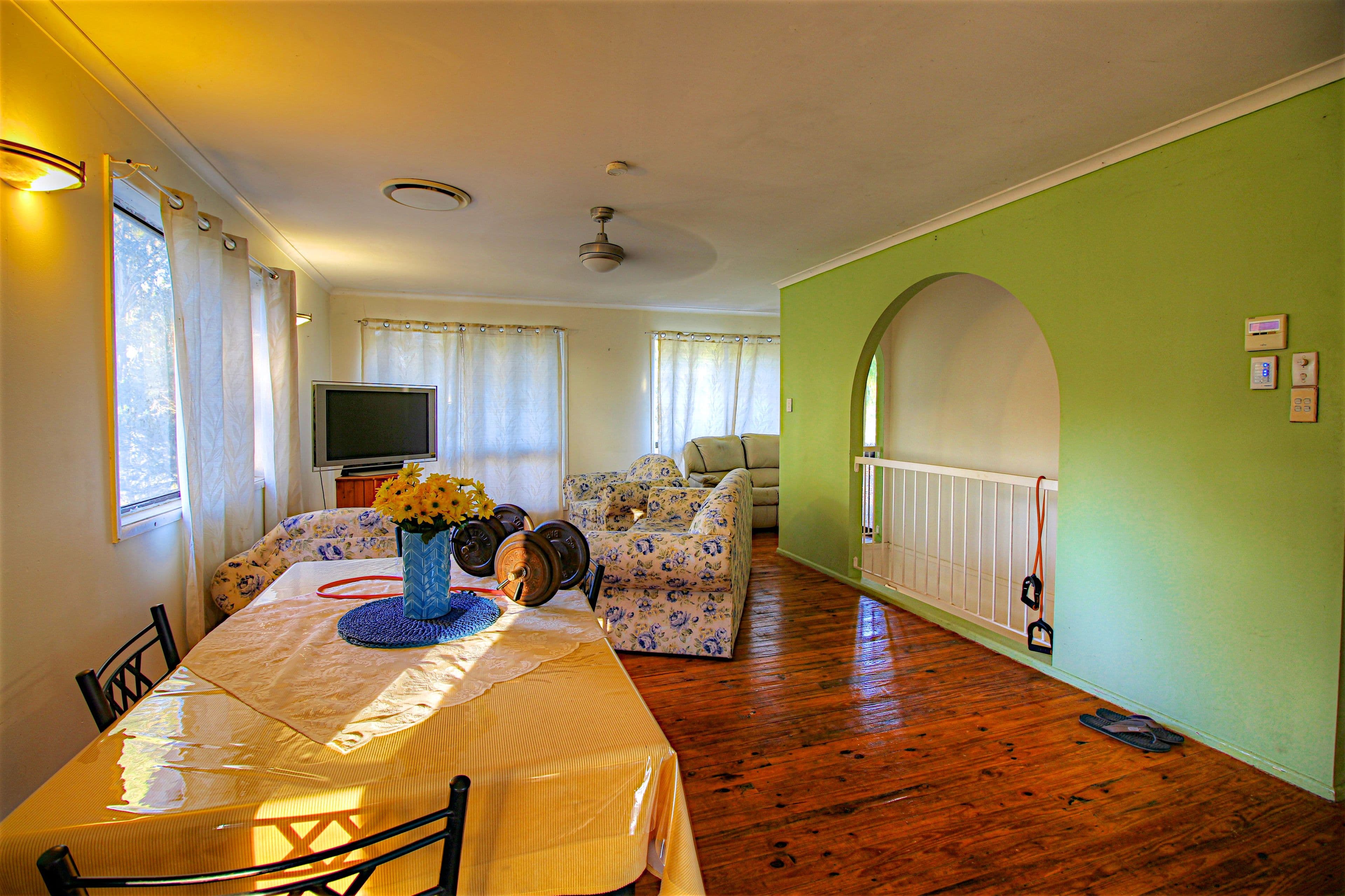 10 Barclay Street, Bundamba QLD 4304, Bundamba - Thumbnail 5