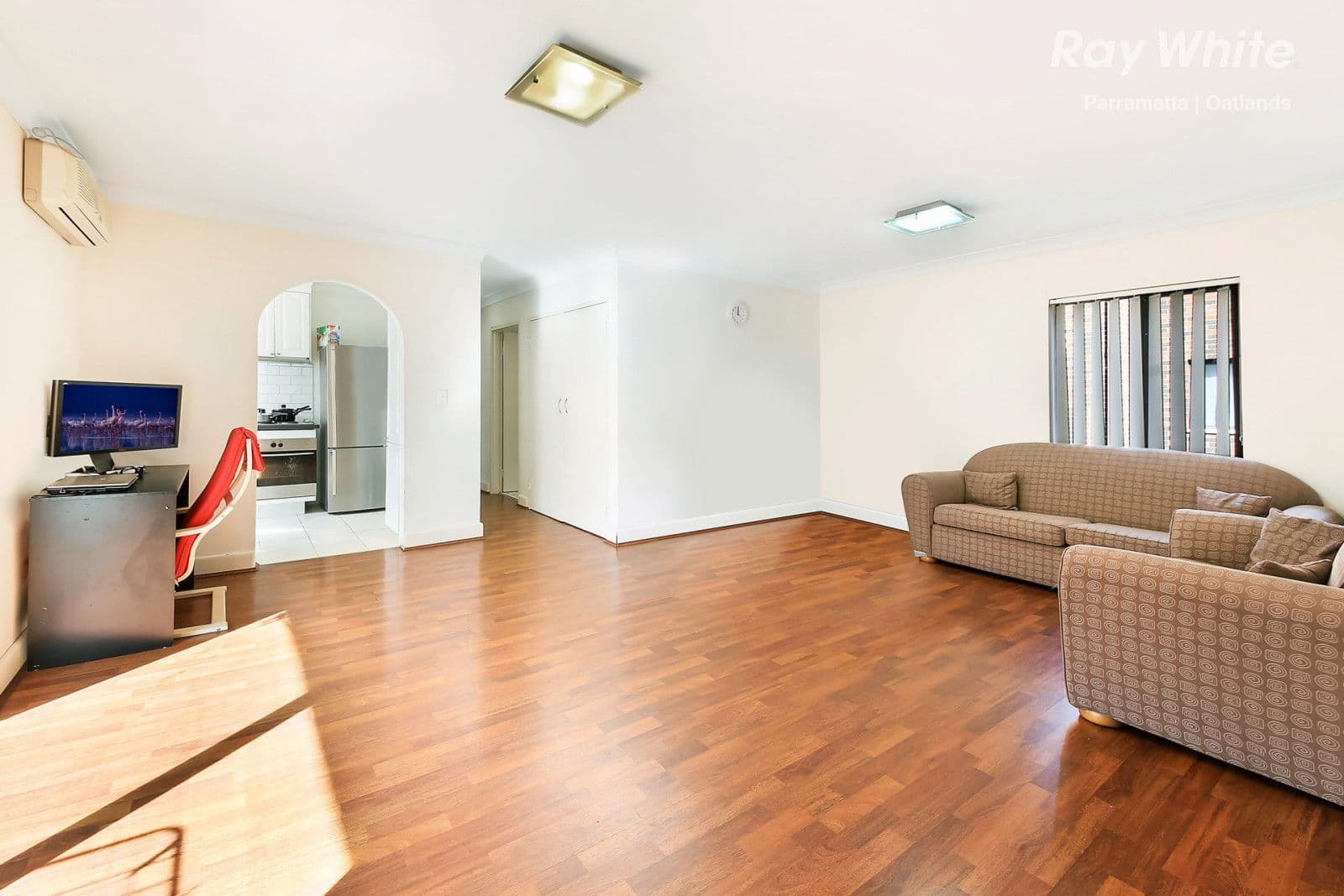 10 Tallowwood Close, Alfords Point, Alfords Point - Thumbnail 4