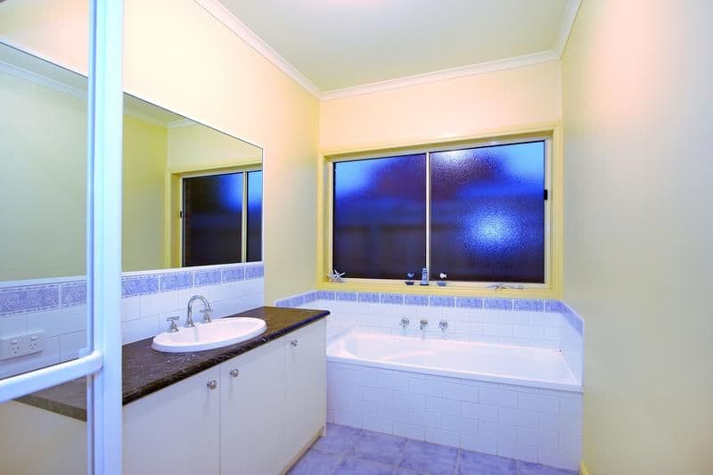 4  Chardonnay Drive, MOUNT MARTHA VIC 3934, Mount Martha - Thumbnail 7