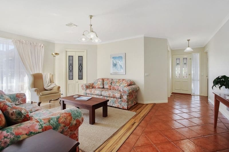 18 Nightingale Avenue, West Wodonga VIC 3690, West Wodonga - Thumbnail 3