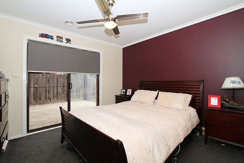 9 Honeysuckle Court, MILL PARK VIC 3082, Mill Park - Thumbnail 6