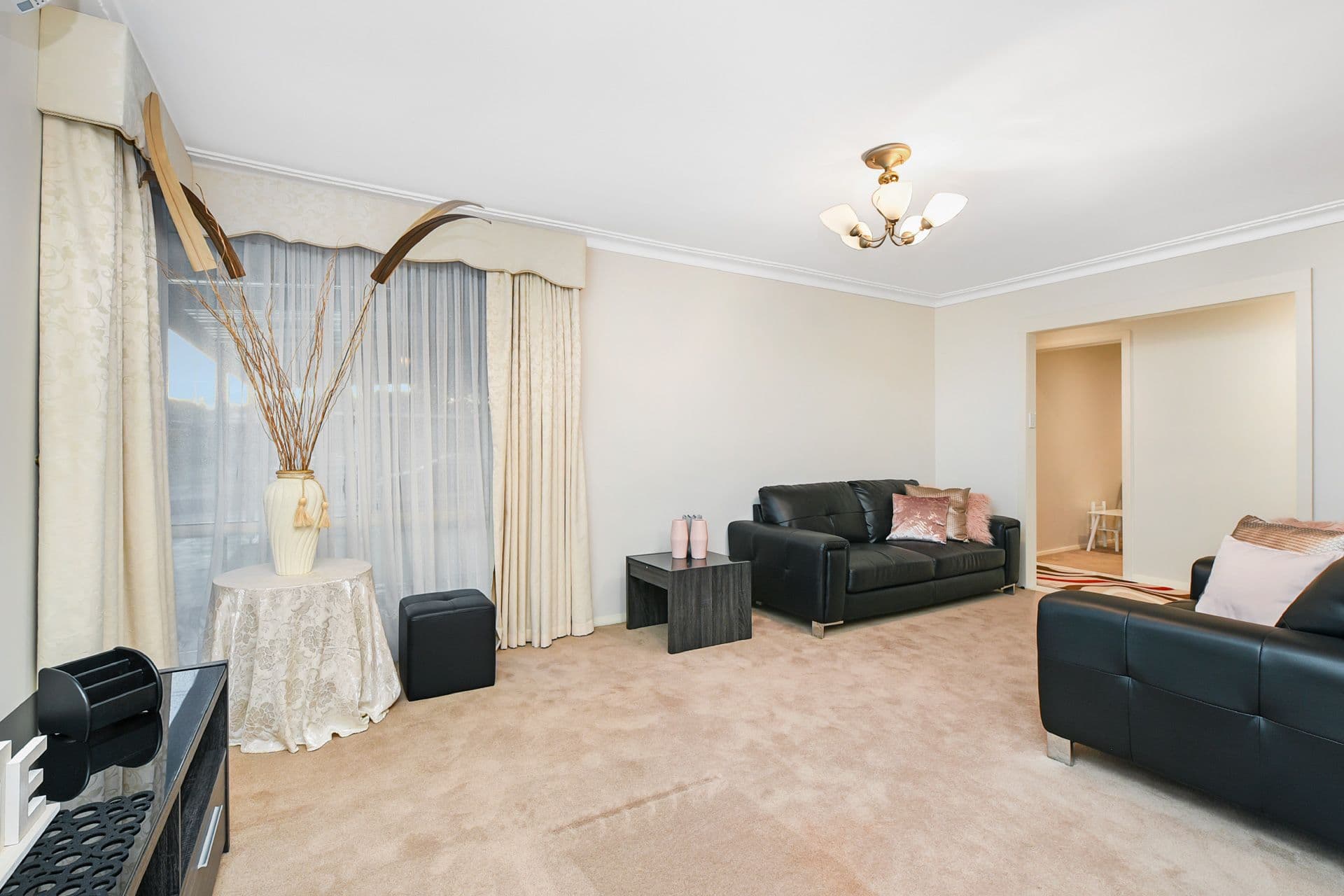 9 Glencoe Grove, Dandenong North VIC 3175, Dandenong North - Thumbnail 2