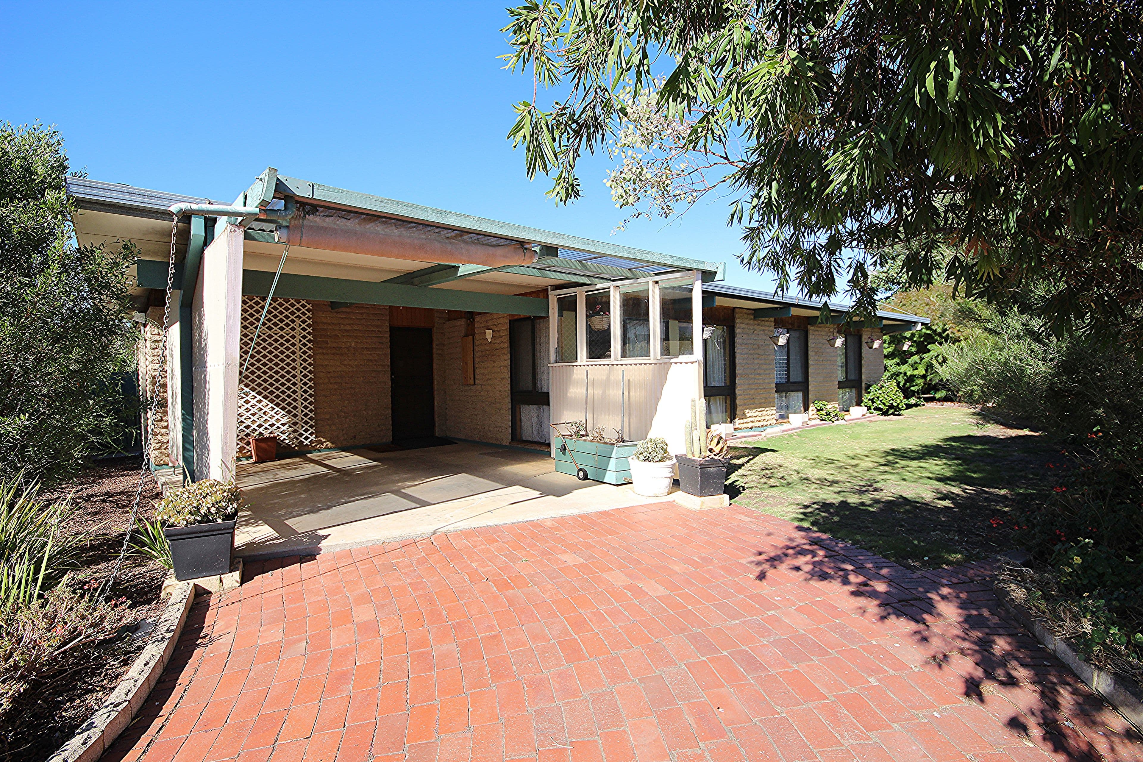 2 Birch Avenue, Horsham VIC 3400, Horsham - Image 1