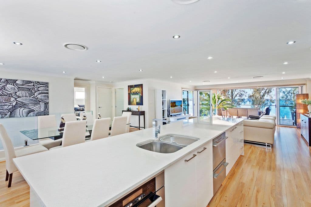18 Bambury Avenue, Summerland Point NSW 2259, Summerland Point - Thumbnail 3