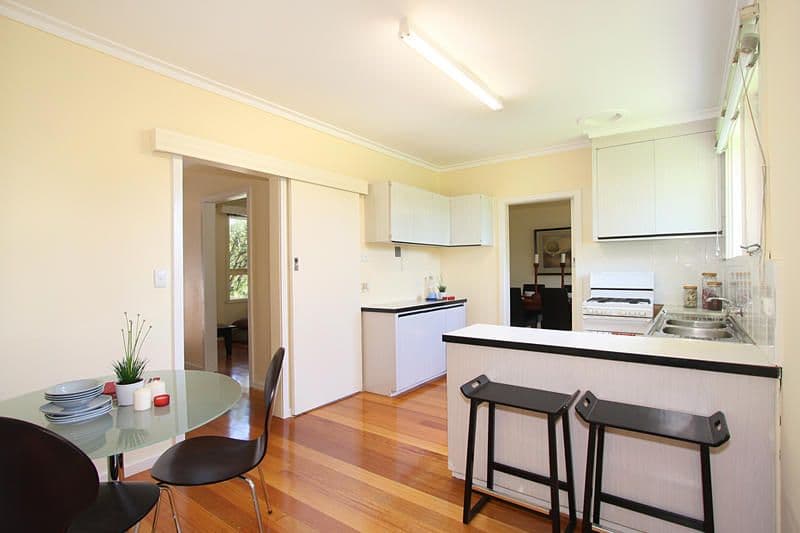 10 Weeroona Road, MURRUMBEENA VIC 3163, Murrumbeena - Thumbnail 5