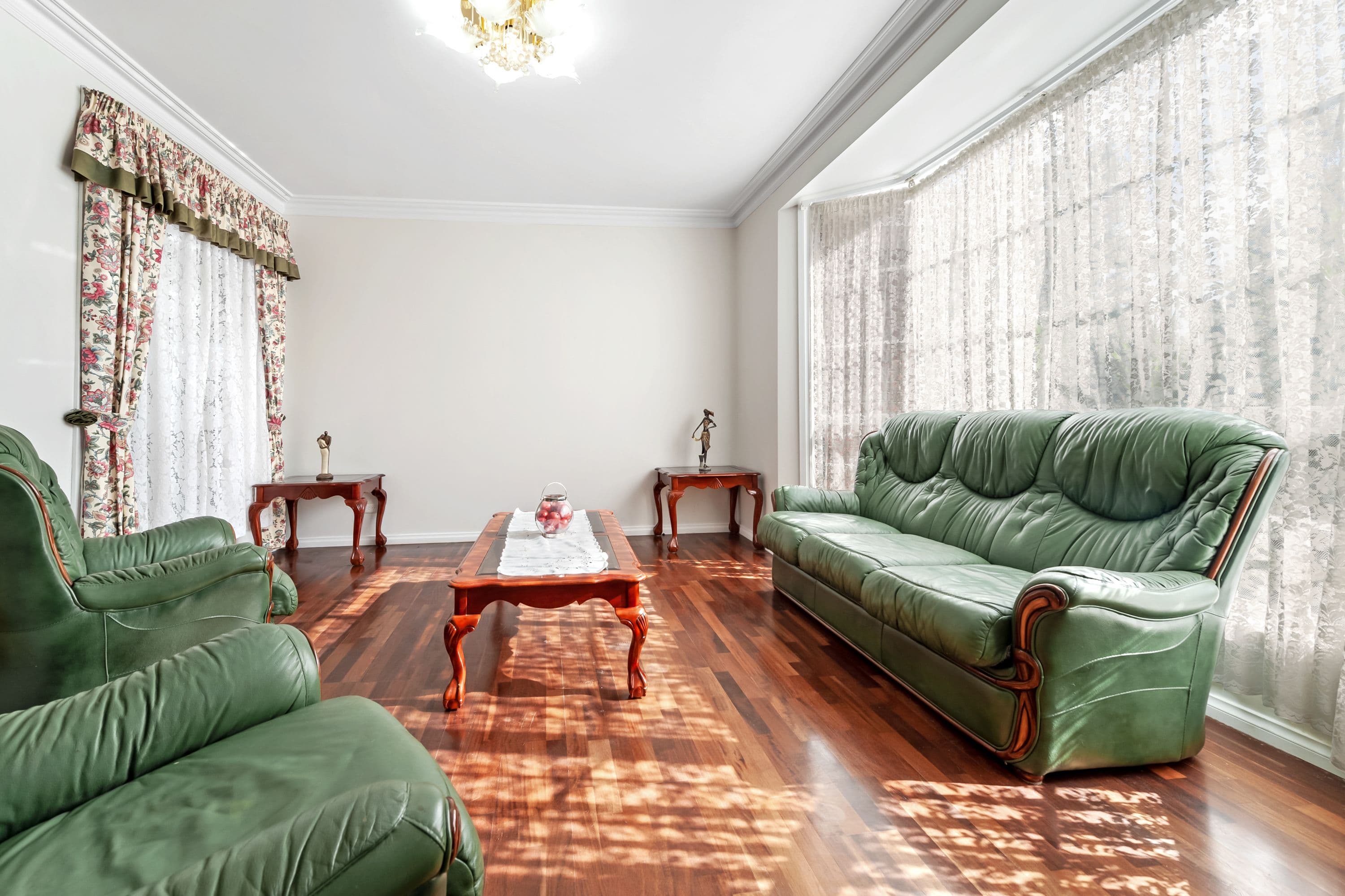 1 Aitken Drive, Delahey VIC 3037, Delahey - Thumbnail 2