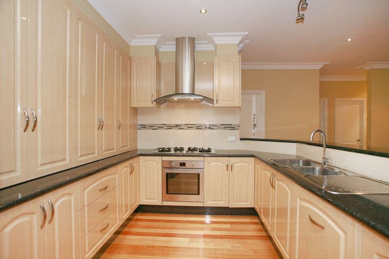 74 Leonard Avenue, NOBLE PARK VIC 3174, Noble Park - Thumbnail 2