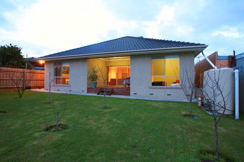 74 Leonard Avenue, NOBLE PARK VIC 3174, Noble Park - Thumbnail 6