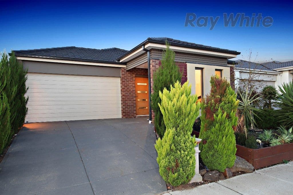 10 Tropic Circuit, Point Cook VIC 3030, Point Cook - Image 1