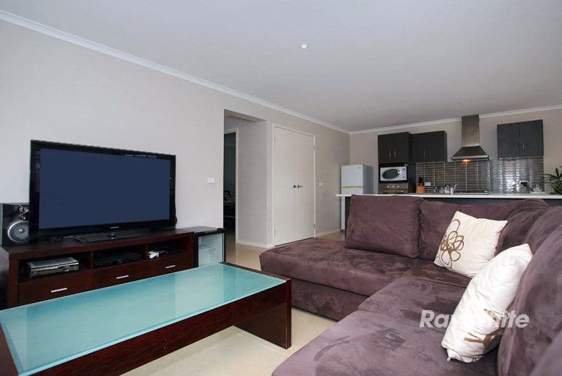 45 Tyndall Street, CRANBOURNE VIC 3977, Cranbourne East - Thumbnail 8