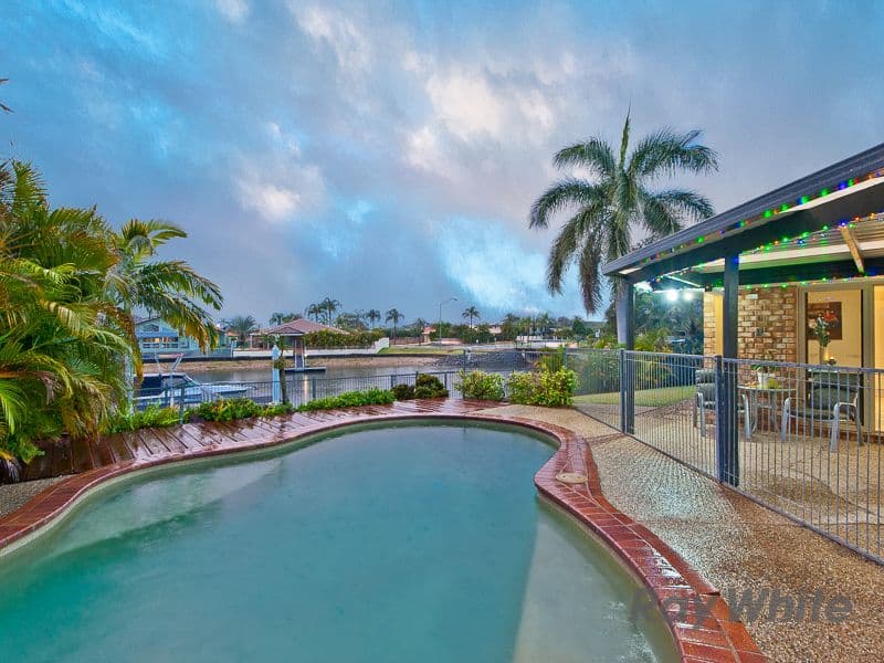 4 Fleetwing Avenue, NEWPORT QLD 4020, Newport - Thumbnail 8