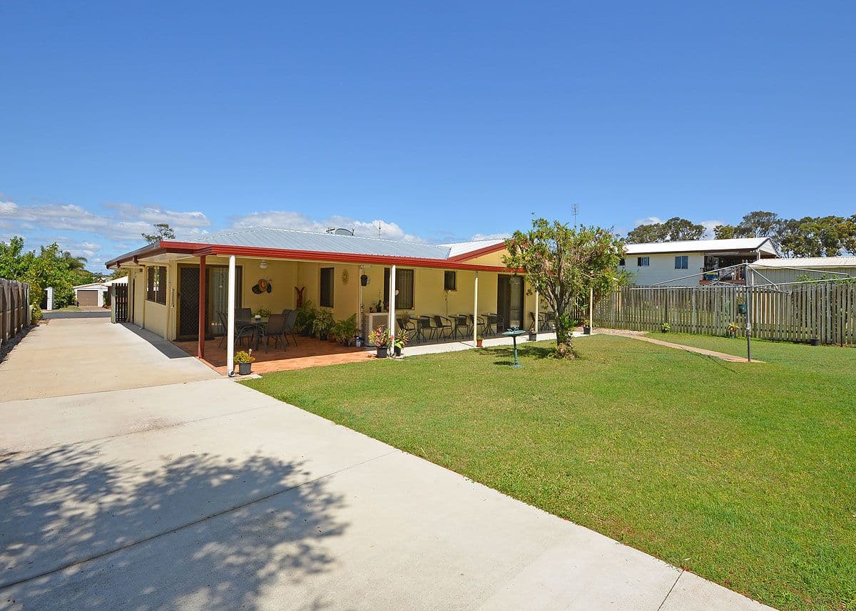 11 Pineapple Avenue, Torquay QLD 4655, Torquay - Thumbnail 2