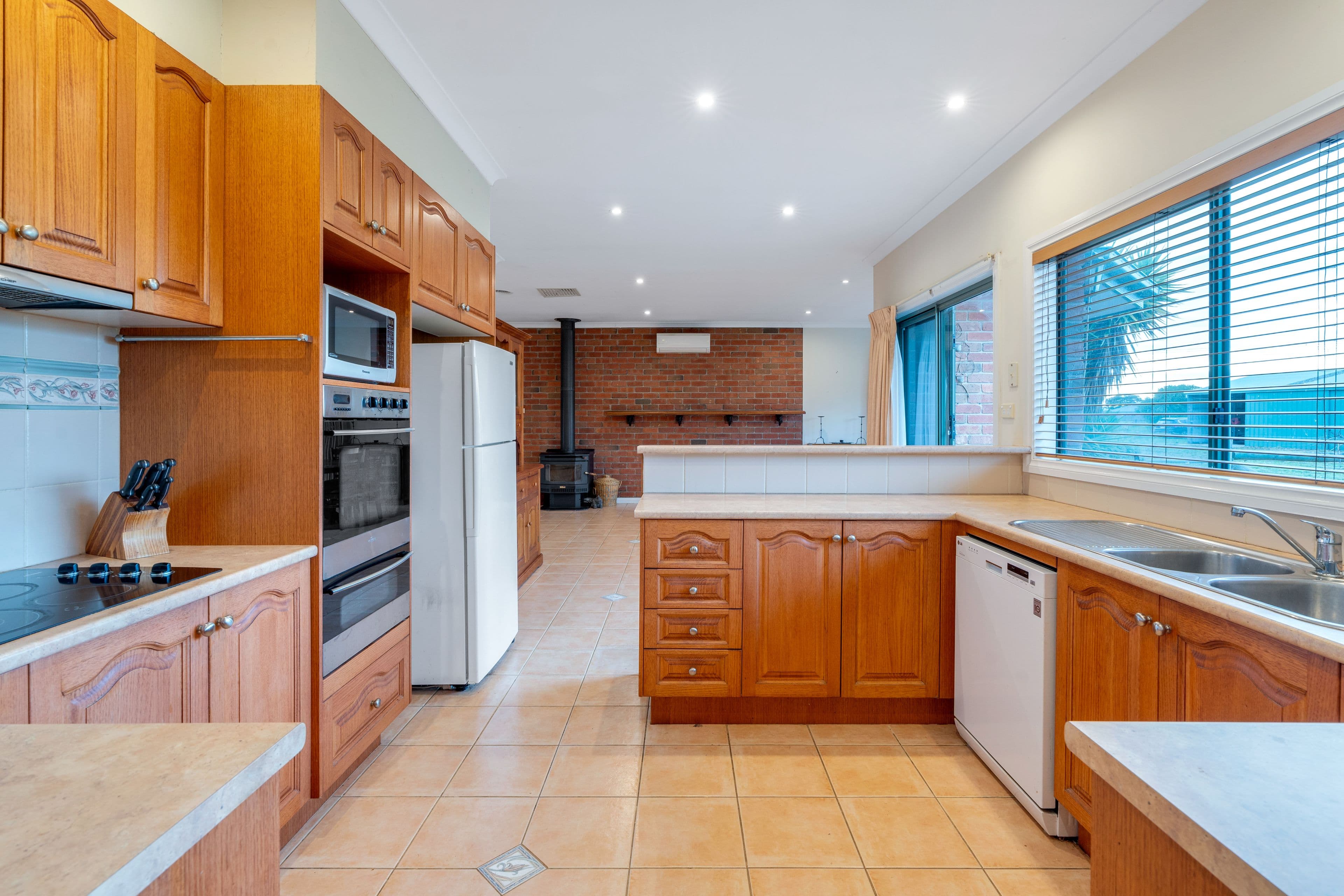70 Callaway Drive, Mickleham VIC 3064, Mickleham - Thumbnail 6