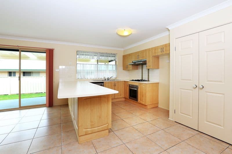 14 Carrington Park Drive, WORRIGEE NSW 2540, Worrigee - Thumbnail 4