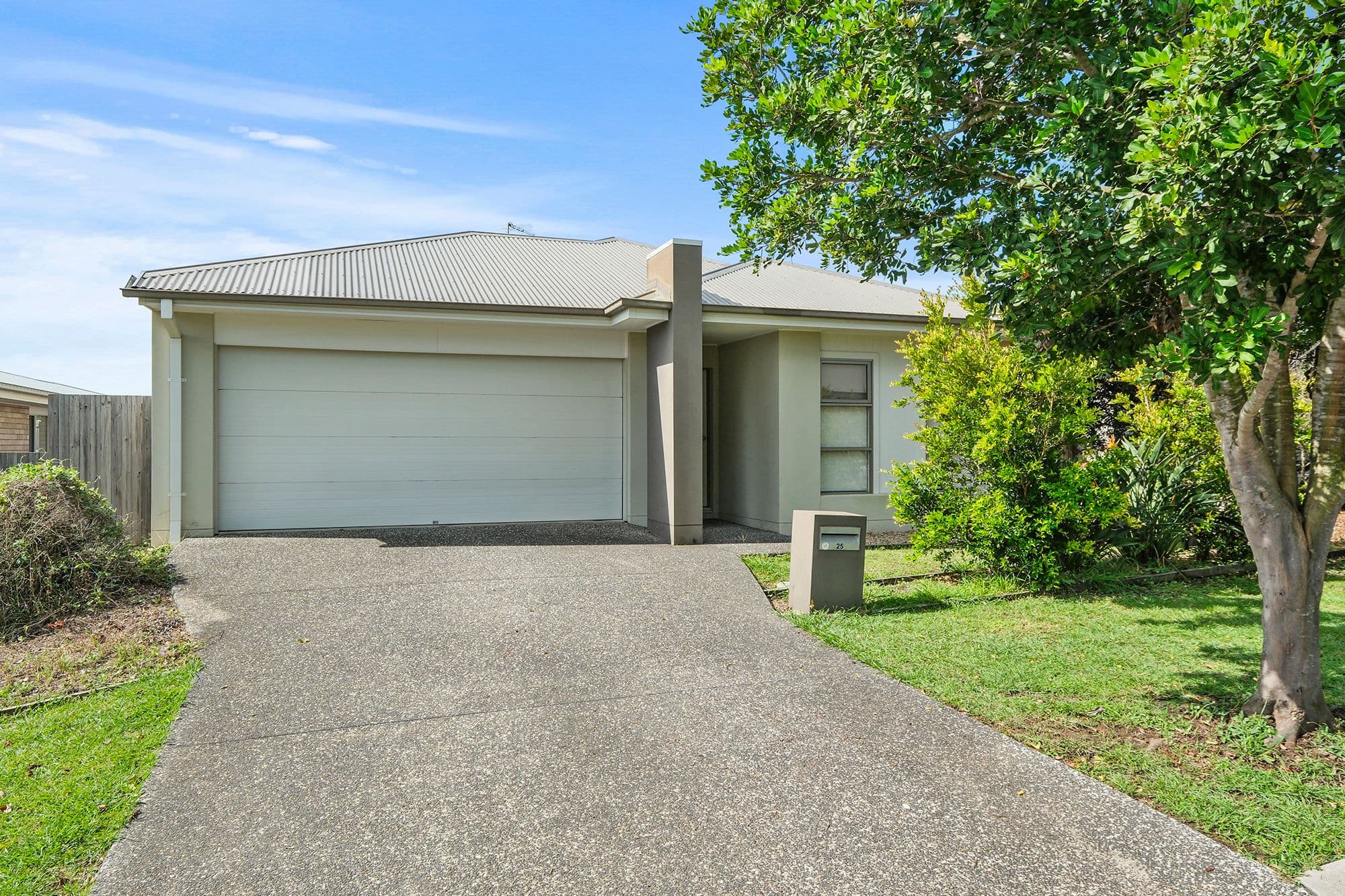 25 John Carroll Way, Redbank Plains QLD 4301, Redbank Plains - Thumbnail 2