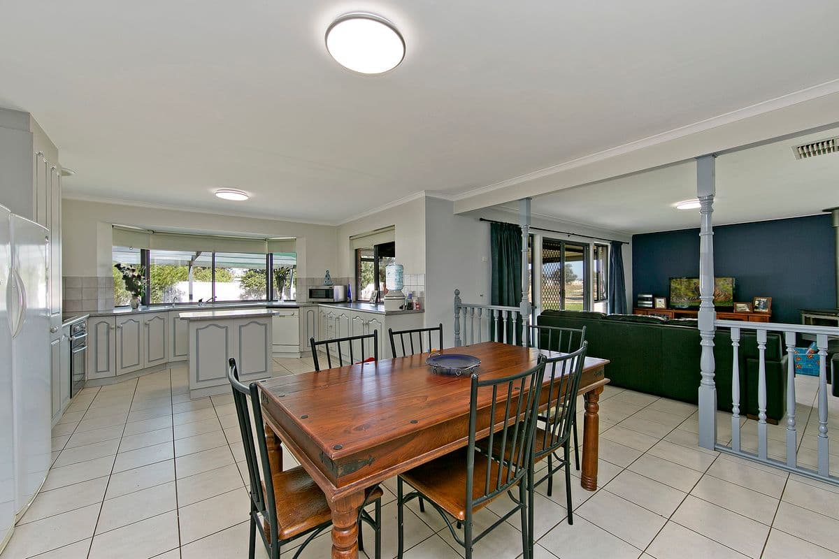 22 Coats Road, Two Wells SA 5501, Two Wells - Thumbnail 2