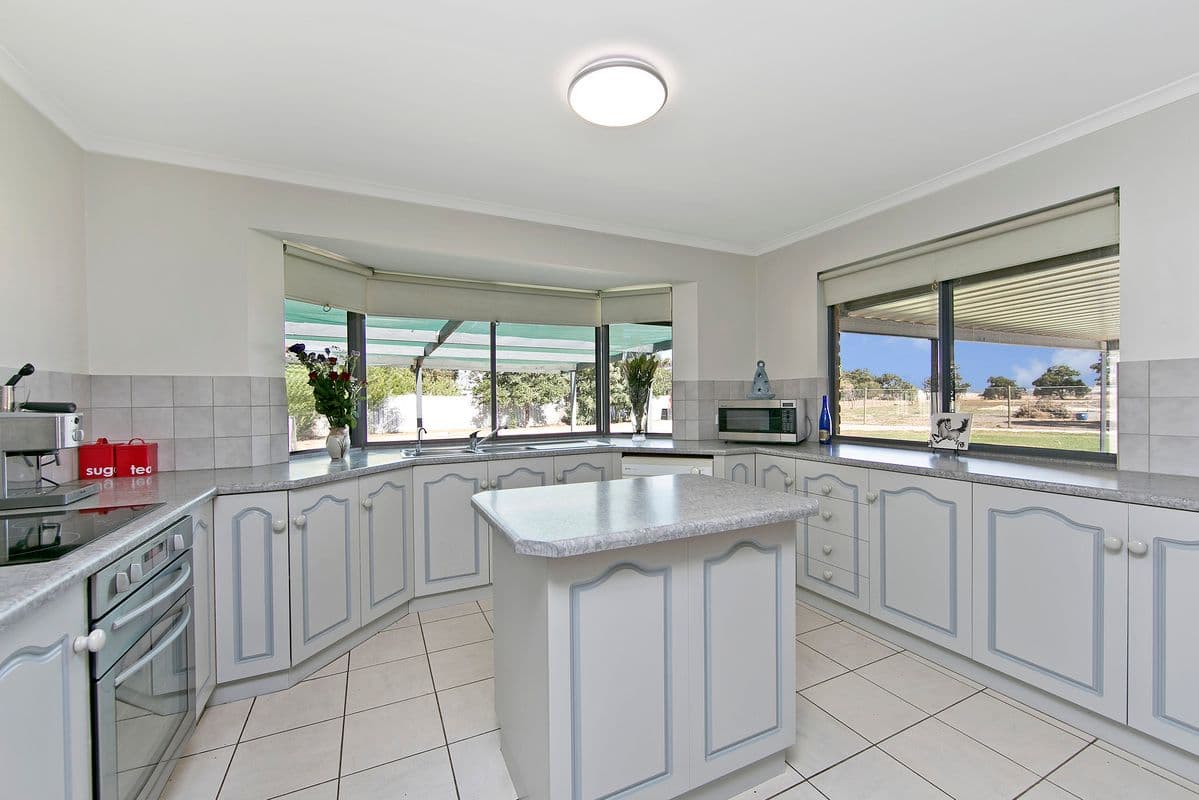 22 Coats Road, Two Wells SA 5501, Two Wells - Thumbnail 3