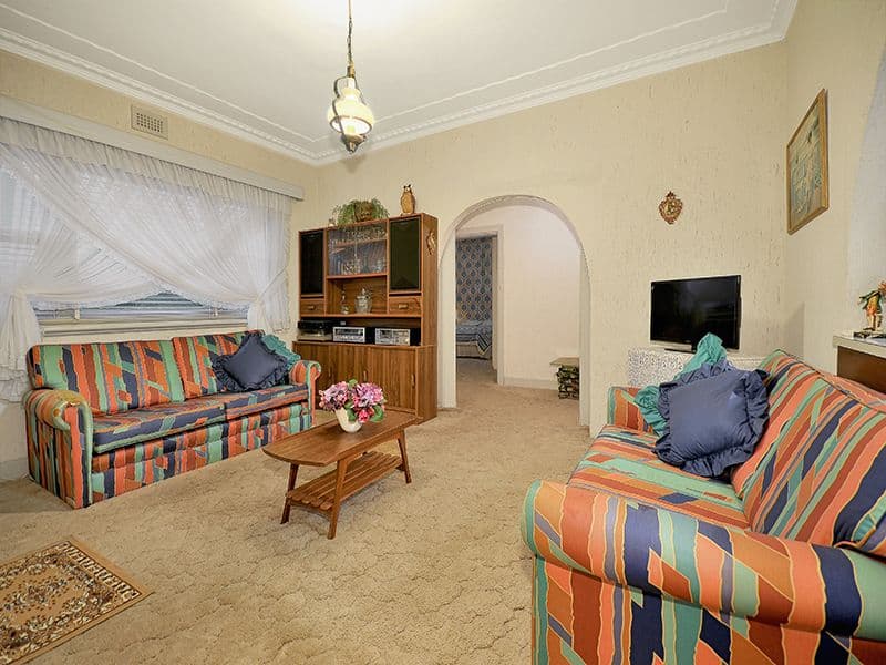 39 Surrey Street, Pascoe Vale VIC 3044, Pascoe Vale - Thumbnail 2