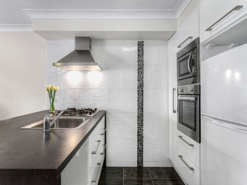 71 Birley Street, Spring Hill QLD 4000, Spring Hill - Thumbnail 5