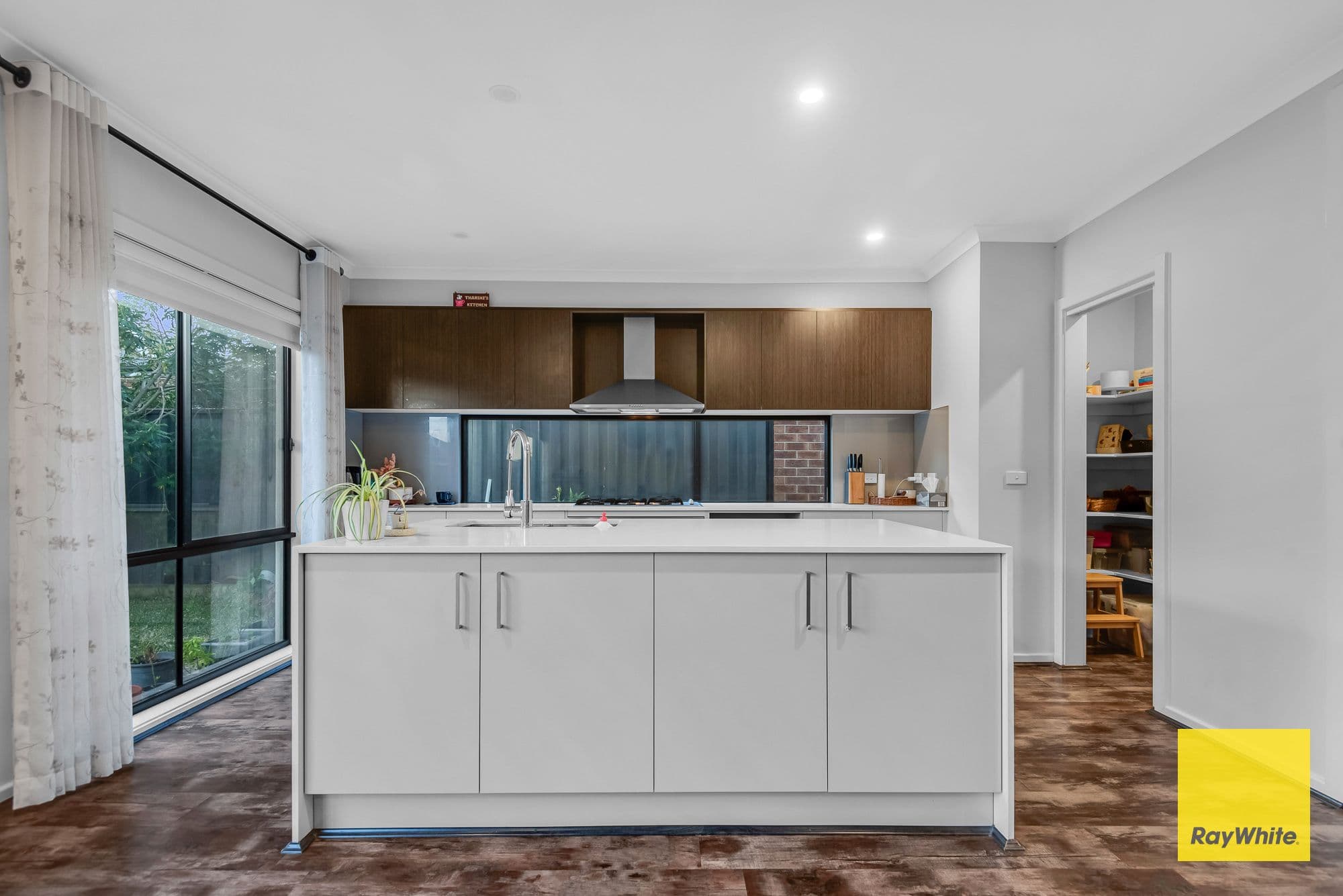 17 Topcliffe Crescent, Truganina VIC 3029, Truganina - Thumbnail 6