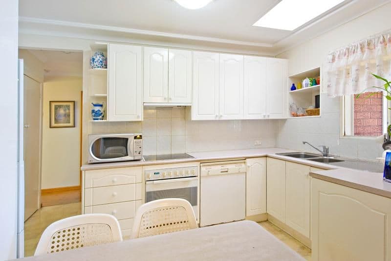 201 Belgrave Esplanade, SYLVANIA WATERS NSW 2224, Sylvania Waters - Thumbnail 4