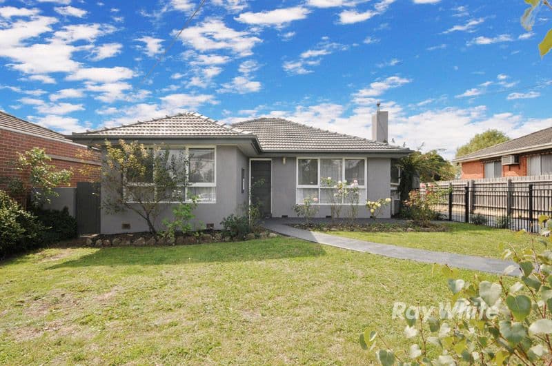 1 Giselle Avenue, WANTIRNA SOUTH VIC 3152, Wantirna South - Image 1