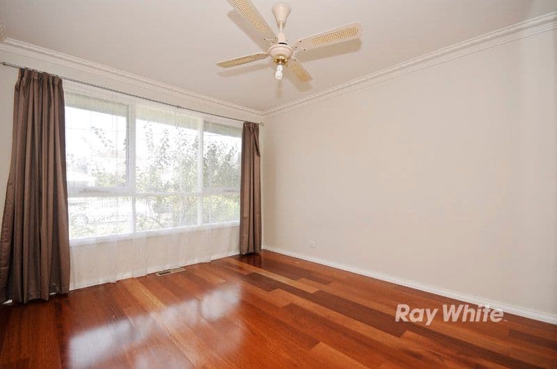 1 Giselle Avenue, WANTIRNA SOUTH VIC 3152, Wantirna South - Thumbnail 7
