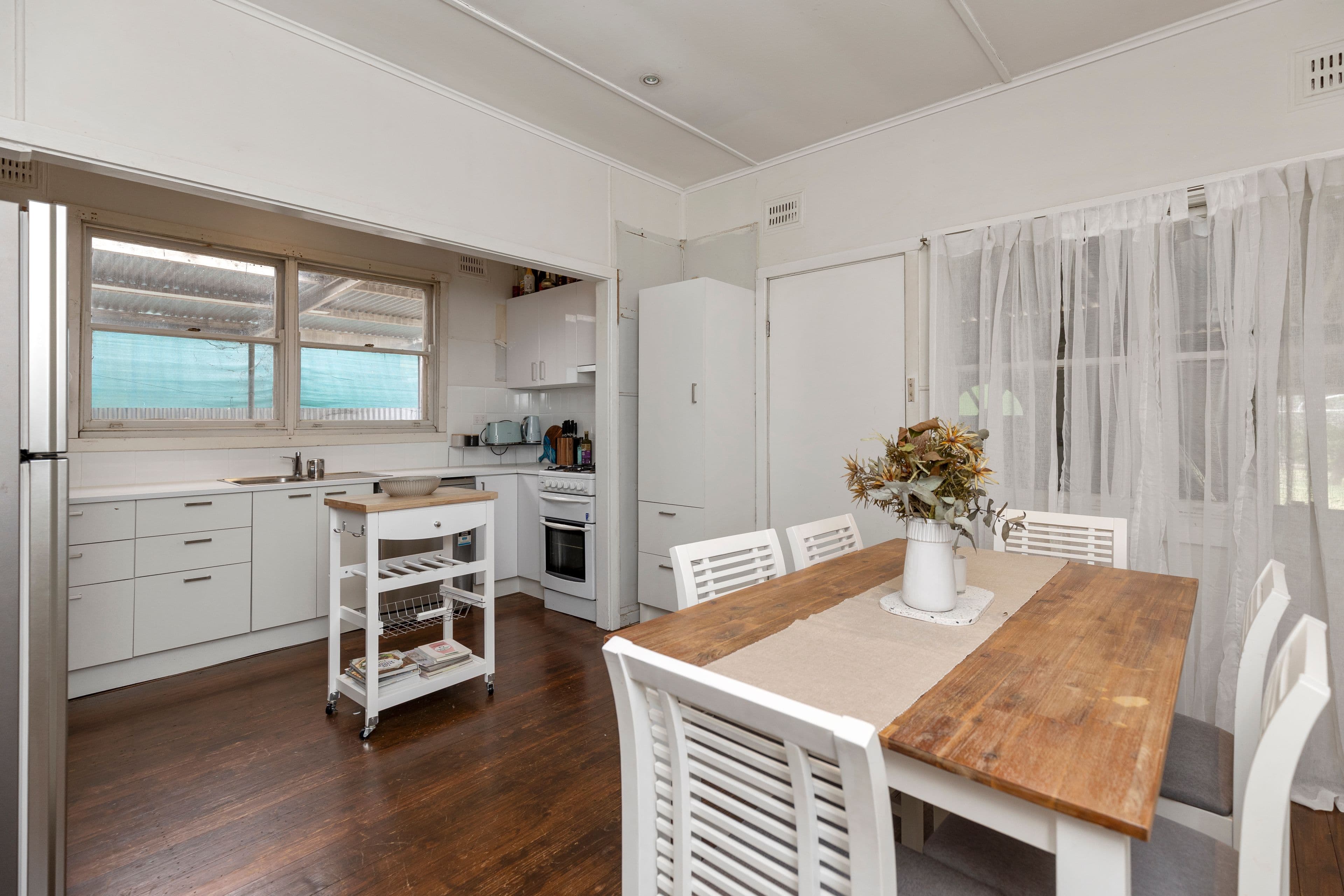 146 Fernleigh Road, Mount Austin NSW 2650, Mount Austin - Thumbnail 2