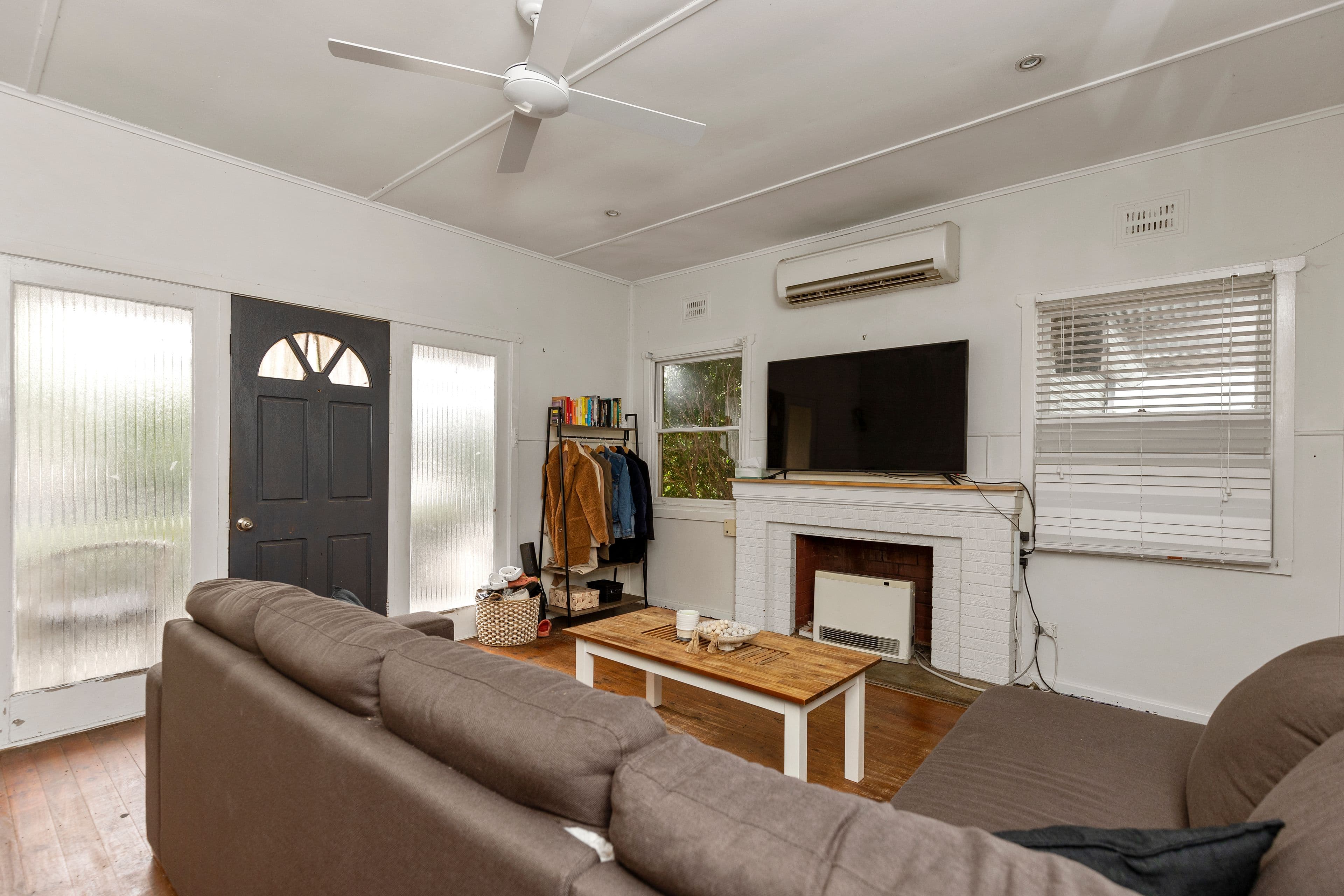 146 Fernleigh Road, Mount Austin NSW 2650, Mount Austin - Thumbnail 3