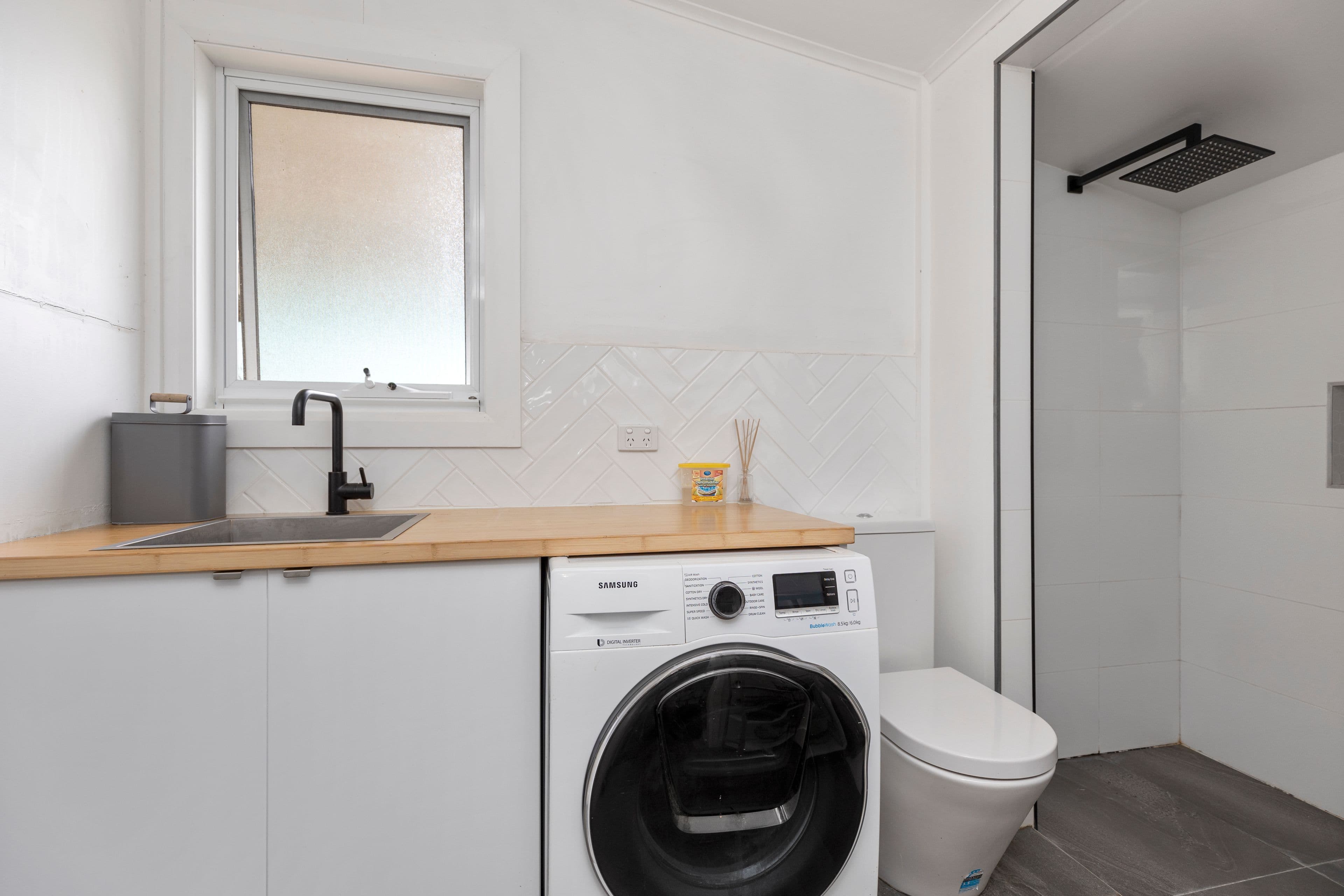 146 Fernleigh Road, Mount Austin NSW 2650, Mount Austin - Thumbnail 8