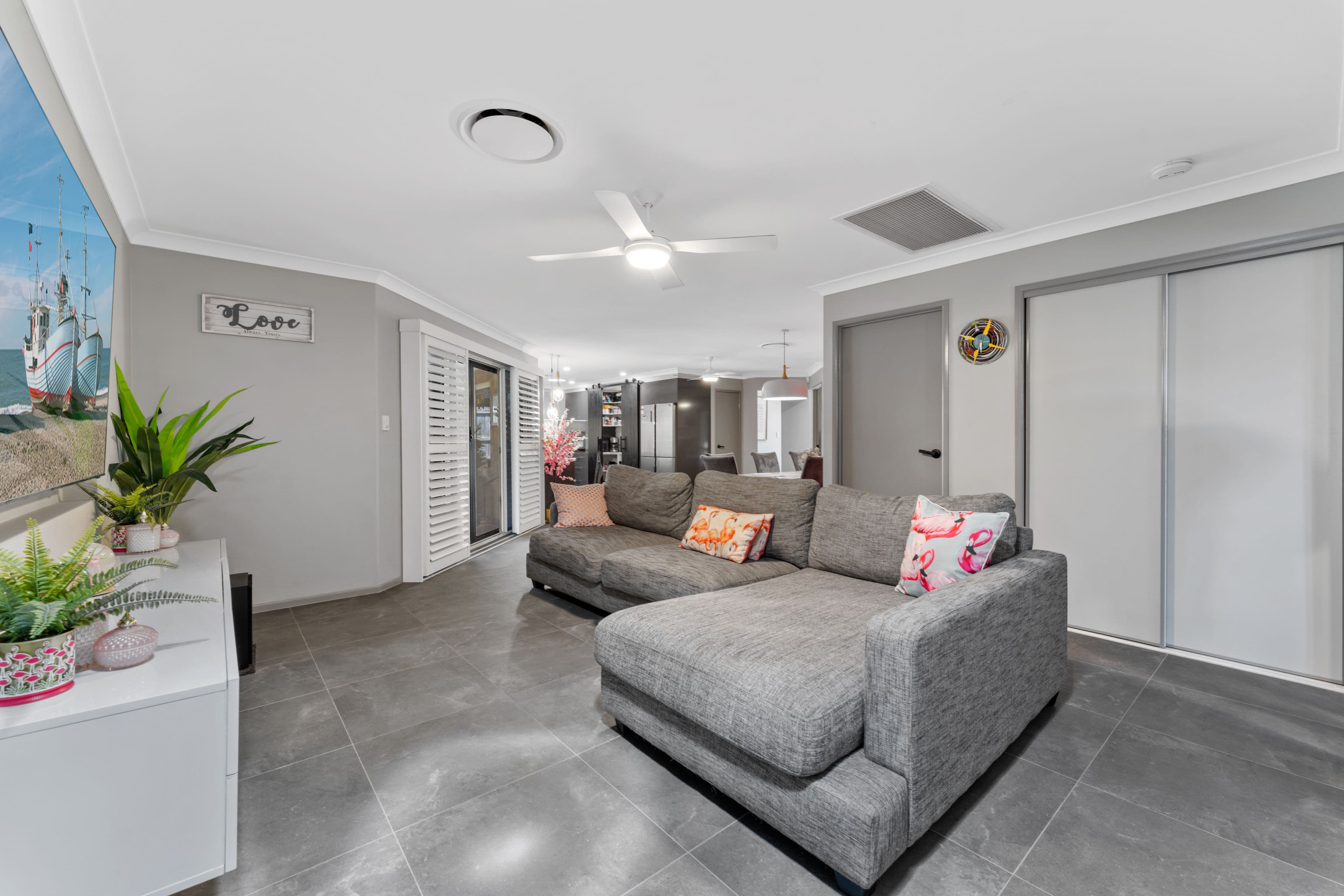 7 Lahore Street, Crestmead QLD 4132, Crestmead - Thumbnail 5