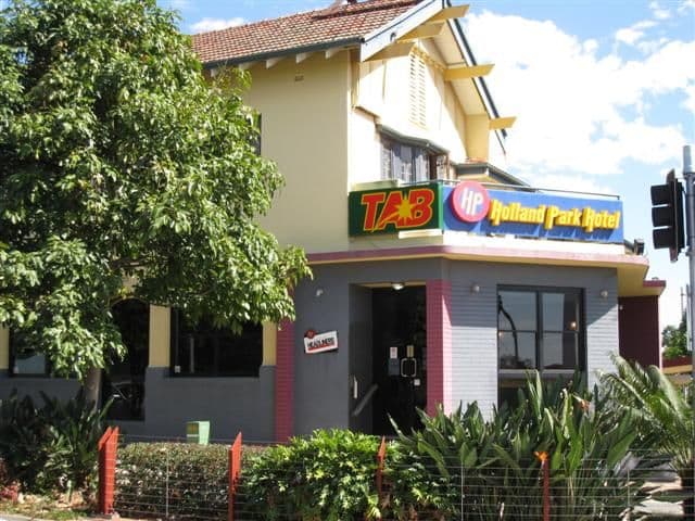 55 Barter Avenue, HOLLAND PARK QLD 4121, Holland Park - Thumbnail 4
