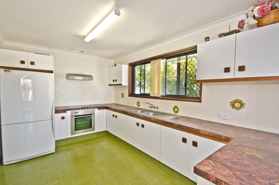 45 Arcadia Drive, MERMAID WATERS QLD 4218, Mermaid Waters - Thumbnail 4