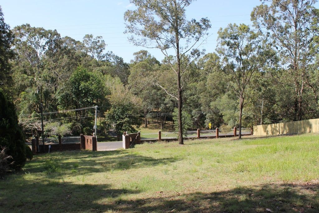 90 Plumbs Road, Tanah Merah QLD 4128, Tanah Merah - Thumbnail 5