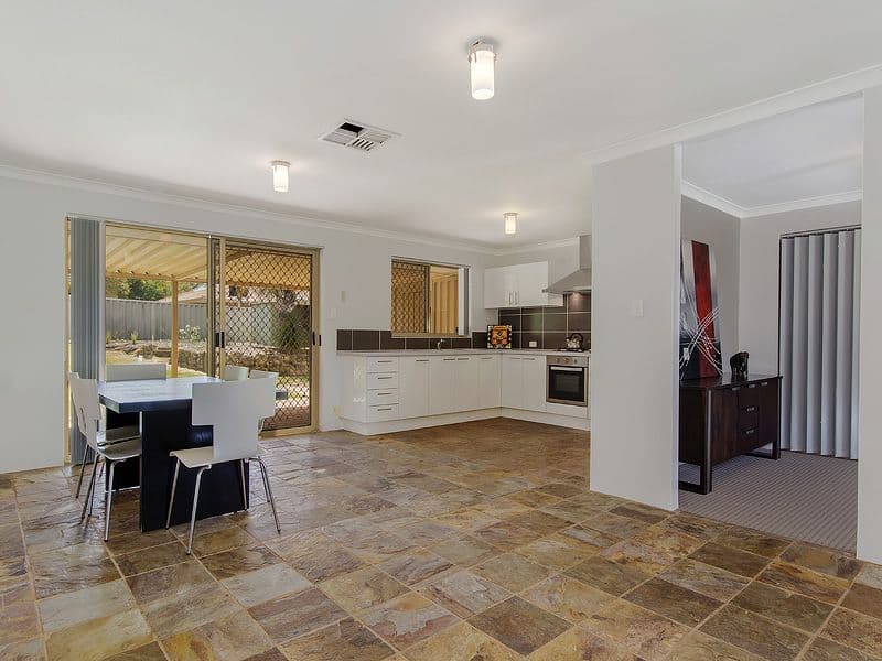 21 Dalrymple Drive, Leda WA 6170, Leda - Thumbnail 2